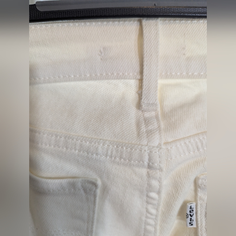 Levi's 711 Skinny White Jeans Size 24 - Picture 3 of 10